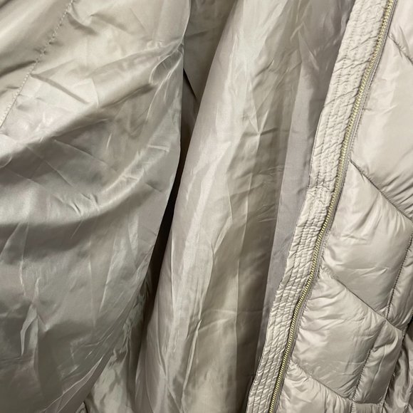 NWT LIZ CLAIBORNE Women 1X Taupe Faux Fur Hood Zip Water Resistant Puffer Jacket - Picture 7 of 14